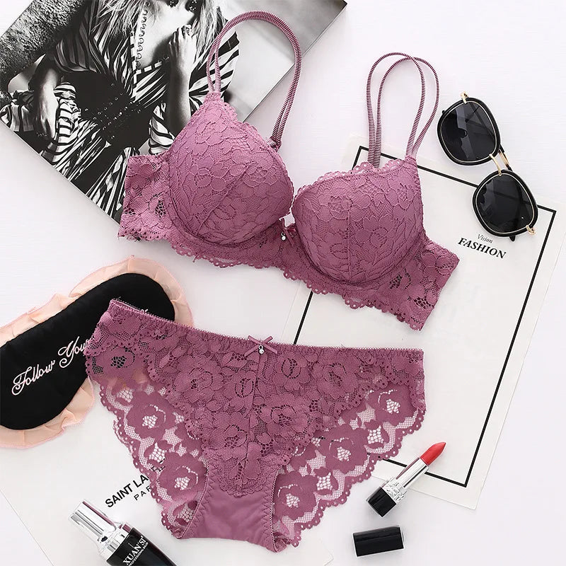 Ensemble de Lingerie - Élégance de Rose