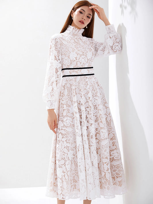 Robe de Soirée Longue en Dentelle – Belle & Lace
